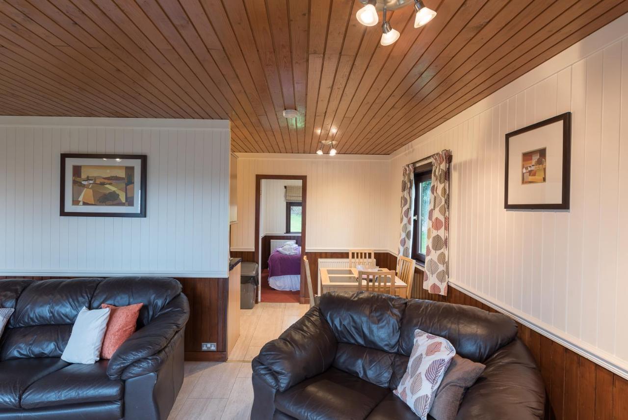 Conifer Lodge 25 With Hot Tub Newton Stewart Minnigaff Ngoại thất bức ảnh